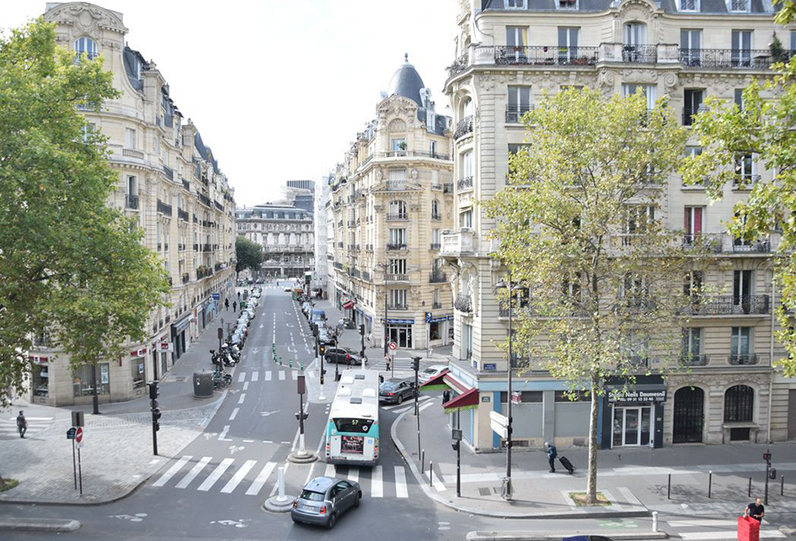 Rue Michel Chasles depuis la passerelle du Viaduc des Arts