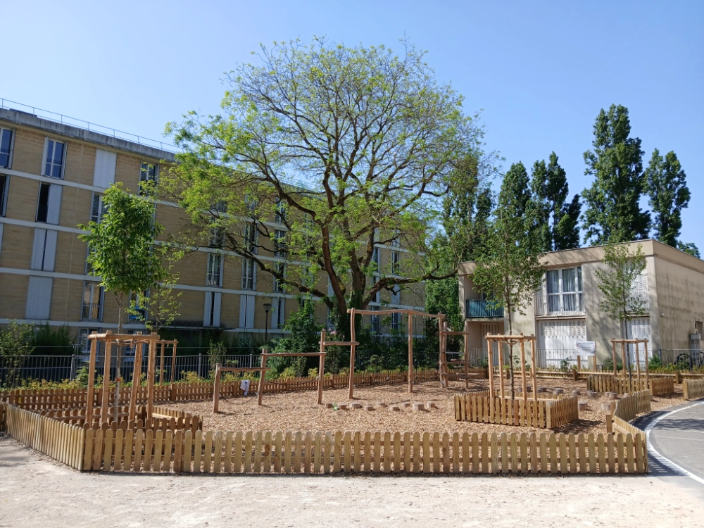 Cour Oasis Jean Jaurès à Massy ©ville-de-Massy Cour Oasis Jean Jaurès à Massy ©ville-de-Massy